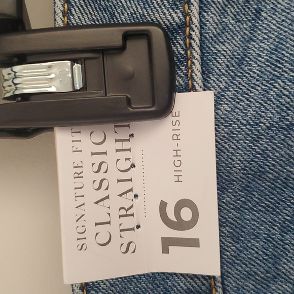 NWT LANE BRYANT JEANS. SZ 16 - Picture 5 of 5